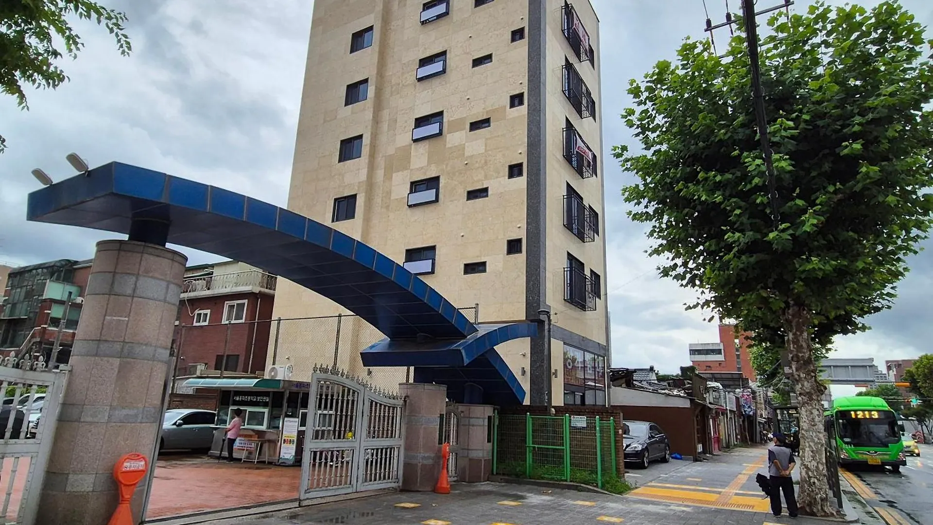 הוילה סיאול 서울 중심 고려대역5분 신축 방2개 침대2개 거실 화장실 601